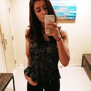 Meet your Posher, Leilani